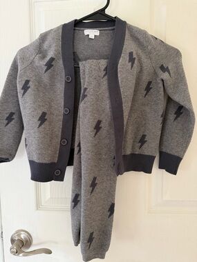 Grayson Mini Lighting Bolt Toddler Sweater and pants set 4T unisex